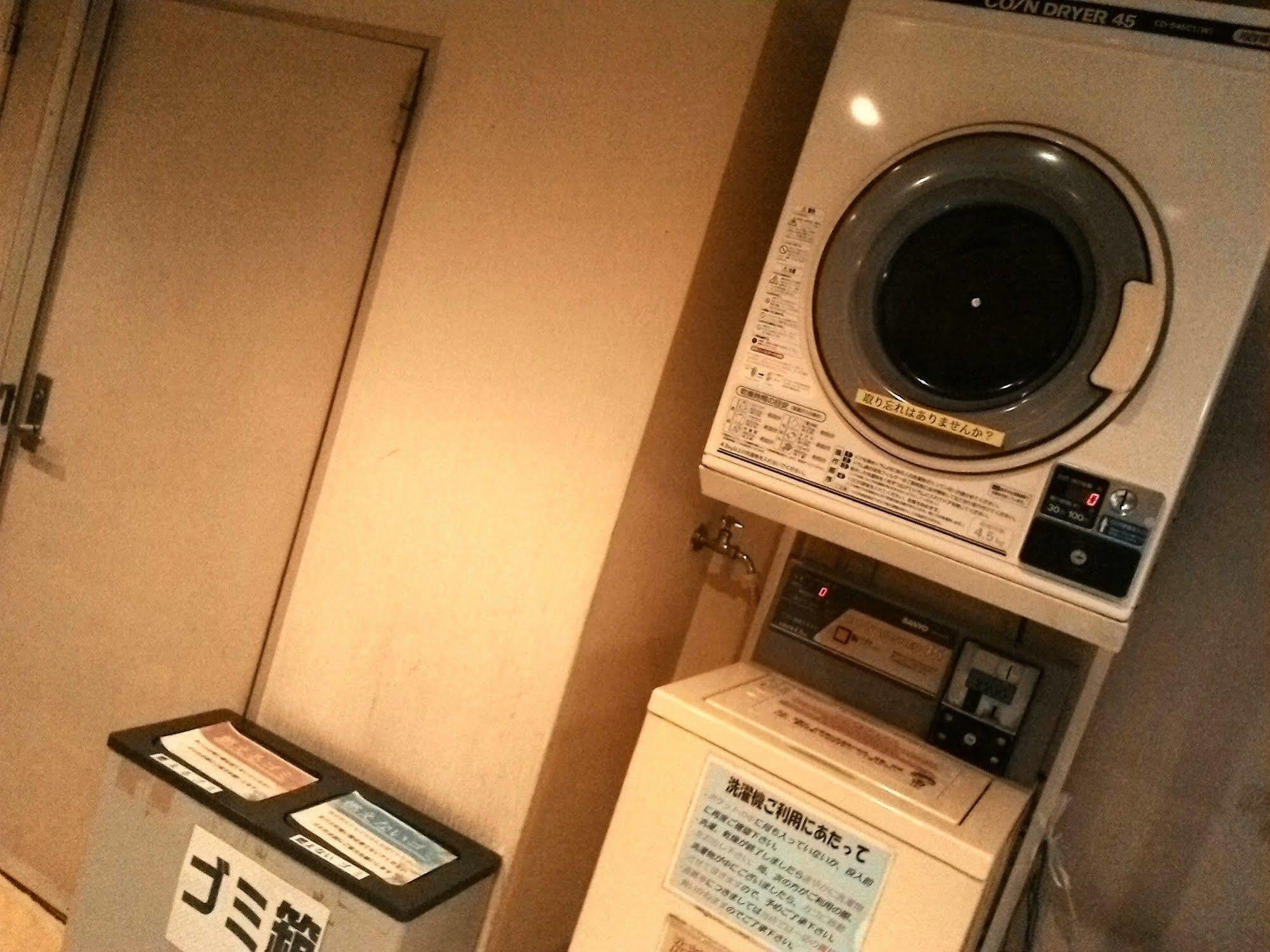 Hotel Capsule Land Yushima Prefektura Tokio Exteriér fotografie